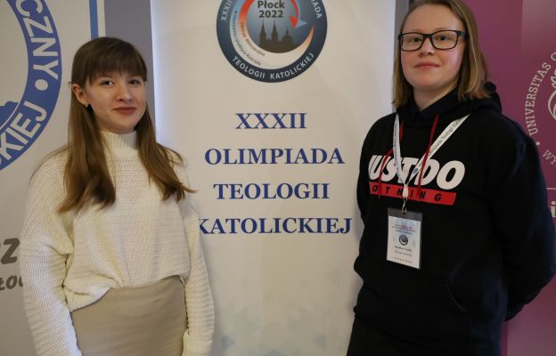 Reprezentujące diecezję świdnicką, Karolina Fałat i Antonina Teuerle, finalistki Olimpiady Teologii Katolickiej – Płock 2022 