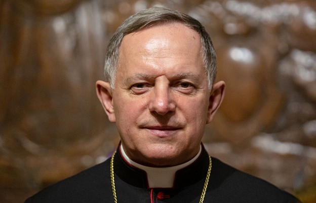 Lwów: abp Mokrzycki spotkał się z przedstawicielami „Pomocy Kościołowi w Potrzebie”