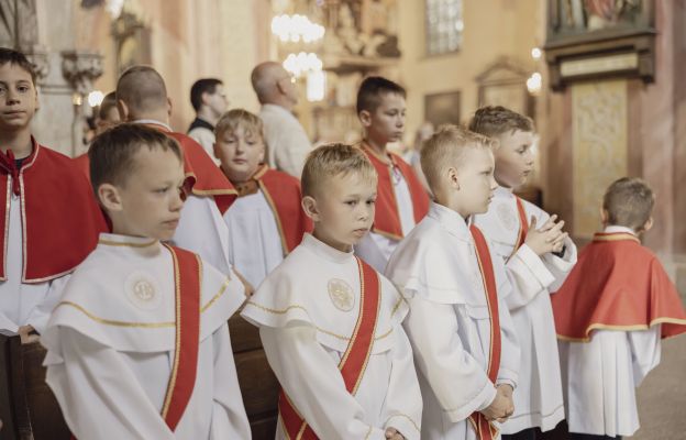 Nad przebiegiem liturgii czuwała katedralna służba liturgiczna 