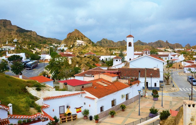 Guadix – jedno z najstarszych iberyjskich miast – leży we wschodniej części Andaluzji