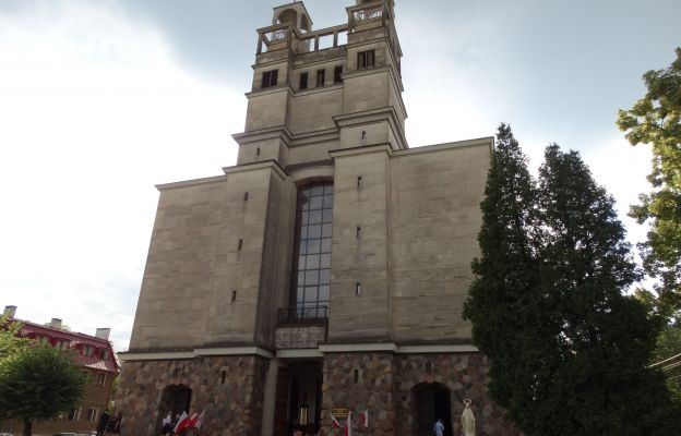 Kościół św. Teresy od Dzieciątka Jezus i Męczenników Rzymskich w Warszawie-Włochach