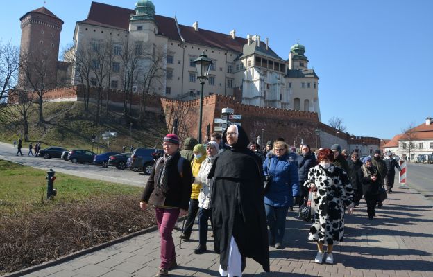 W marcu br. uczestnicy Cichej Procesji modlili się m.in. o  pokój, o zakończenie działań wojennych na Ukrainie. 