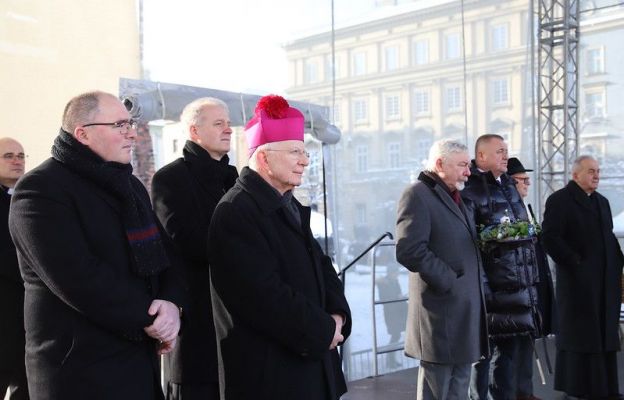 To już tradycja, że przed Bożym Narodzeniem metropolita krakowski składa mieszkańcom Krakowa życzenia