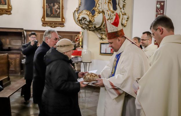 Z Diecezjalną Rodziną Radia Maryja spotkali się bp Adrian Put i o. Dawid Wilczyński