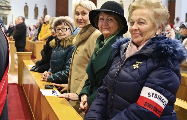 Członkinie świdnickiego koła Związku Sybiraków