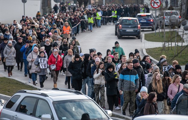 Uczestnicy Marszu Przeciwko Przemocy w Zamościu, 3 bm.