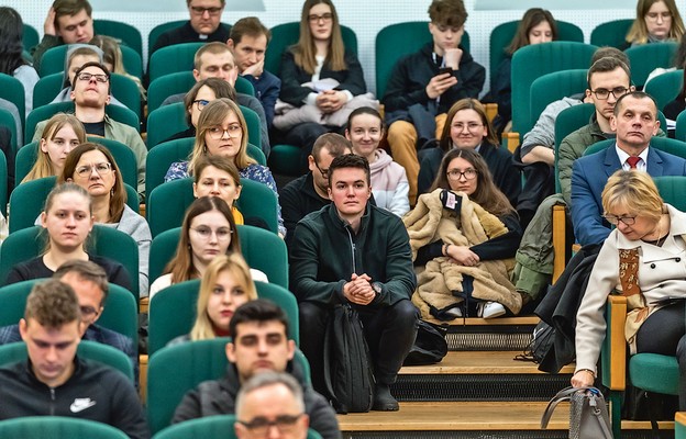 W konferencji licznie uczestniczyła młodzież akademicka