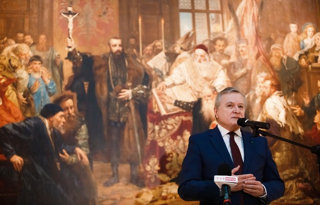 Piotr Gliński na otwarciu wystawy Wróblewski i po... Sztuka realizmu bezpośredniego w Muzeum Narodowym w Lublini