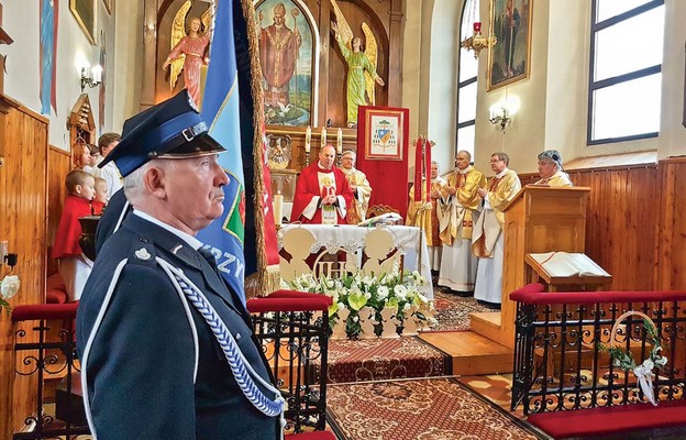 Uroczystościom odpustowym i jubileuszowym przewodniczył bp Grzegorz Kaszak