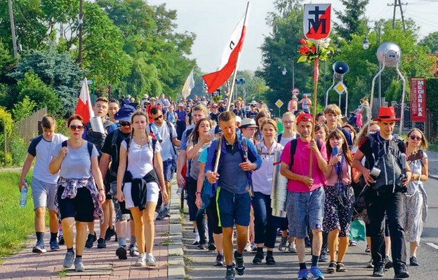 Od ponad 40 lat z duszpasterstwem w św. Annie związana jest Warszawska Akademicka Pielgrzymka Metropolitalna na Jasną Górę