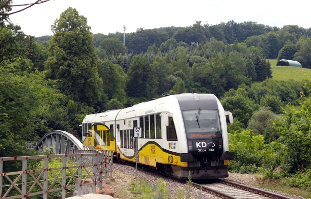 Świdnica – Jedlina-Zdrój. Malowniczo w weekendy i święta