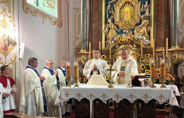 Msza święta odpustowa pod przewodnictwem ks. Waldemara Cisły