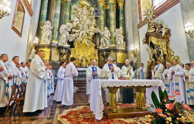 Eucharystii na zakończenie pielgrzymki przewodniczył ks. Mariusz Majewski