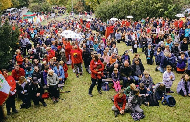 Rajd łączy idee krajoznawstawa i pielgrzymowania