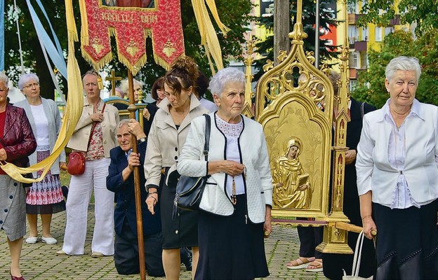 Procesja eucharystyczna w dniu odpustu