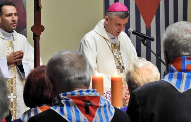 Biskup bielsko-żywiecki: uczmy się, jak osądzać zło u innych, ale i nasze postępowanie