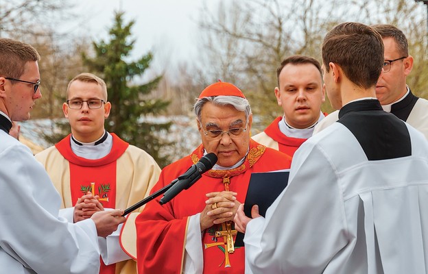 W uroczystościach w Markowej wziął udział kard. Marcello Semeraro