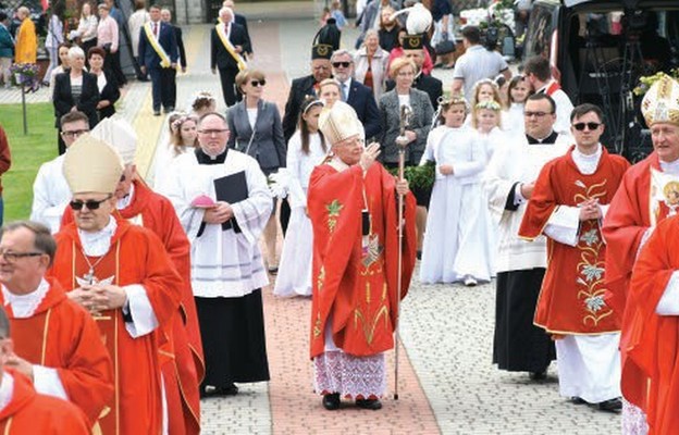 Abp Marek Jędraszewski przewodniczył Mszy św. odpustowej w Szczepanowie