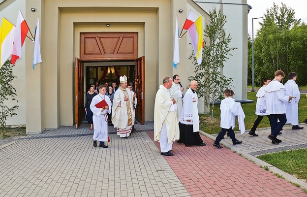 Nowy krzyż misyjny poświęcony