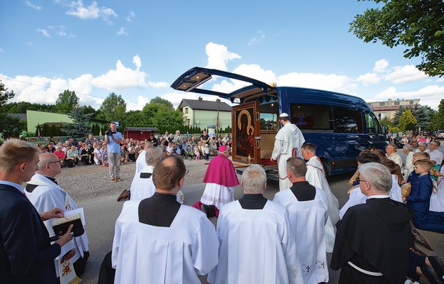 Wiara jest silna, jeżeli umiemy nią żyć i pokazać ją na zewnątrz