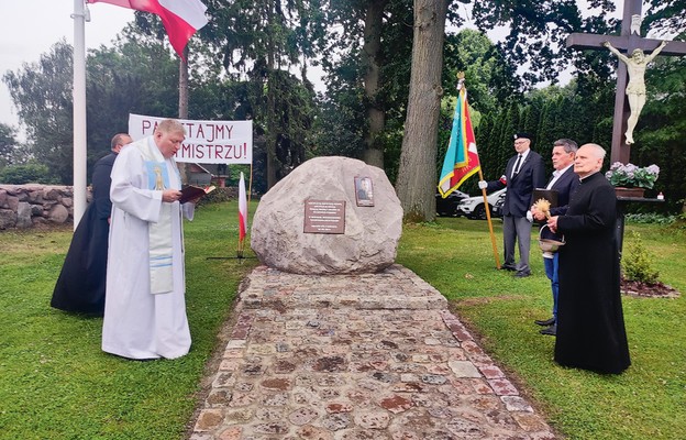 Odsłonięcie i poświęcenie pomnika