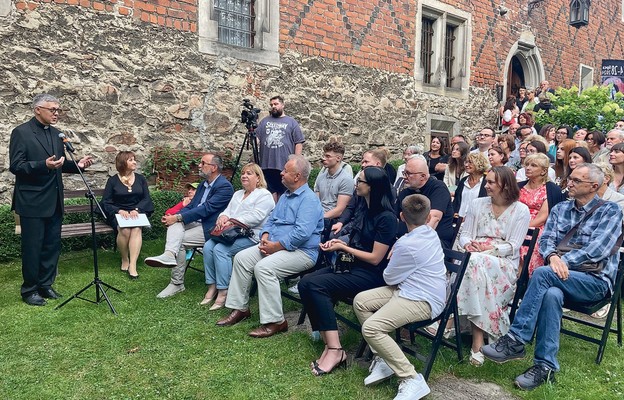 Mistyczne spotkanie z Biblią