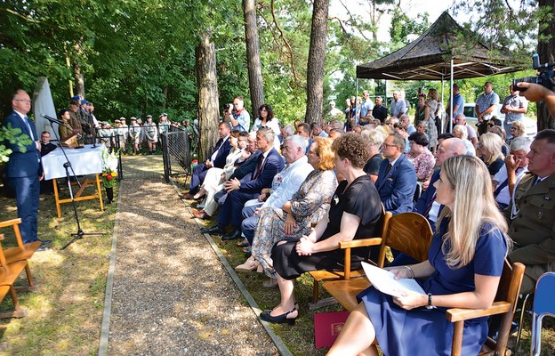 Samorządowcy i parlamentarzyści apelowali o pamięć o ofiarach