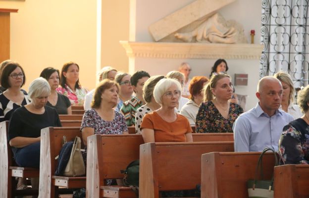 Podczas Mszy świętej w parafii Ducha Świętego w Zielonej Górze