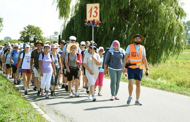 Pielgrzymi z diecezji tarnowskiej szli na Jasną Górę przez 9 dni