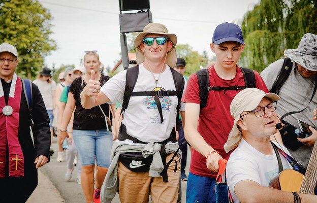 Pielgrzymka na Jasną Górę to najlepsze, co można zrobić we wakacje