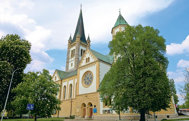 Sanktuarium położone jest w dobrze skomunikowanym miejscu; nawiedzają go licznie mieszkańcy miasta i pielgrzymi