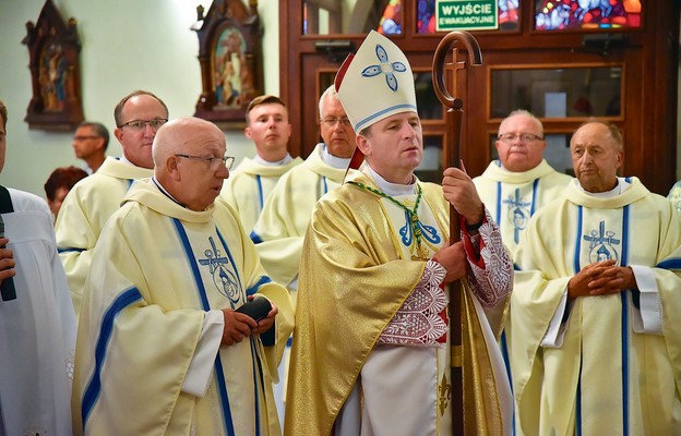 Bp Paweł Gonczaruk w Lipinkach