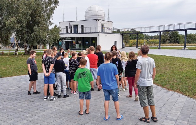 Miłośnicy mapy nieba mogą odwiedzać obiekt indywidualnie i w grupach