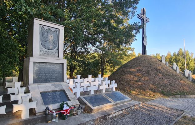 Pomnik i cmentarz żołnierzy KOP w Wytycznie 