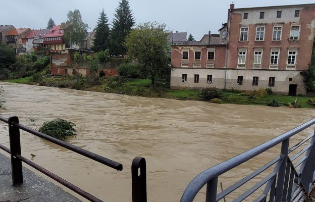 Bystrzyca Kłodzka po fali powodziowej