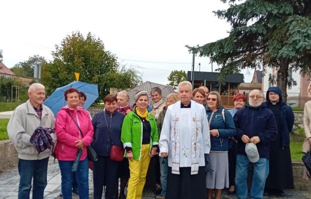 Iskra Bożego Miłosierdzia na ulicach miast diecezji świdnickiej