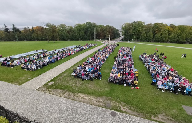 Błonia jasnogórskie, 6 października