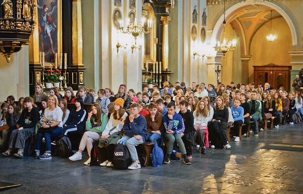 Uczestnicy pielgrzymki w kalwaryjskim sanktuarium