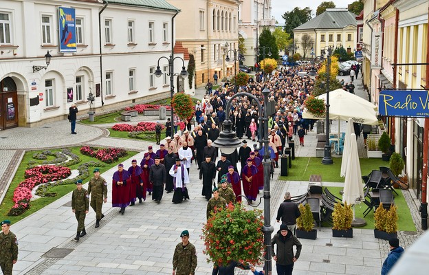 Na ulicach z różańcem w ręku