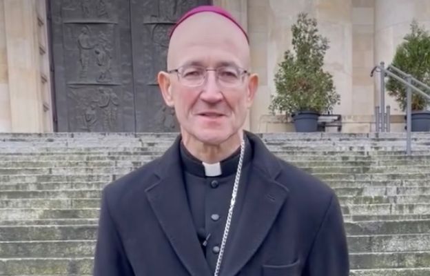 Abp Adrian Galbas,Niedziela,tygodnik katolicki Nowy metropolita warszawski zabrał głos. Jest nagranie