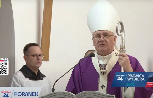 Abp Józef Górzyński wygłosił homilię podczas Mszy św. pogrzebowej księdza Lecha Lachowicza