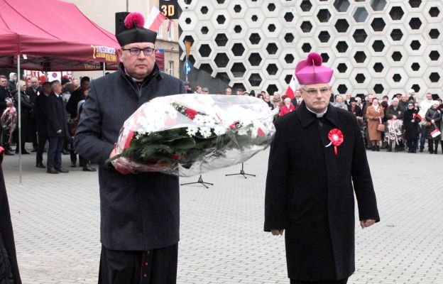 Strzegom. Bp Marek Mendyk: Trzeba uczyć się od poprzednich pokoleń