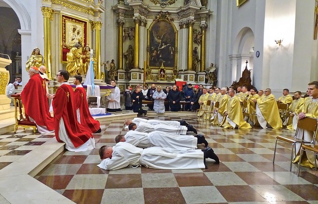 W służbie Bogu i ludziom