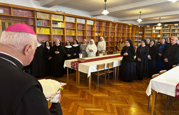 Biskupi przemyscy spotkali się z przedstawicielami zgromadzeń zakonnych pracujących w archidiecezji przemyskiej