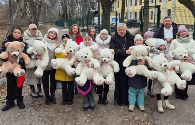 Kard. Krajewski w Fastowie na Ukrainie