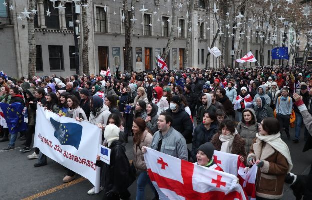 Kawelaszwili zaprzysiężony na prezydenta, pod parlamentem protesty