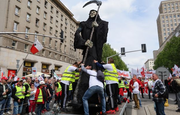 Tysiące rolników na proteście w Warszawie