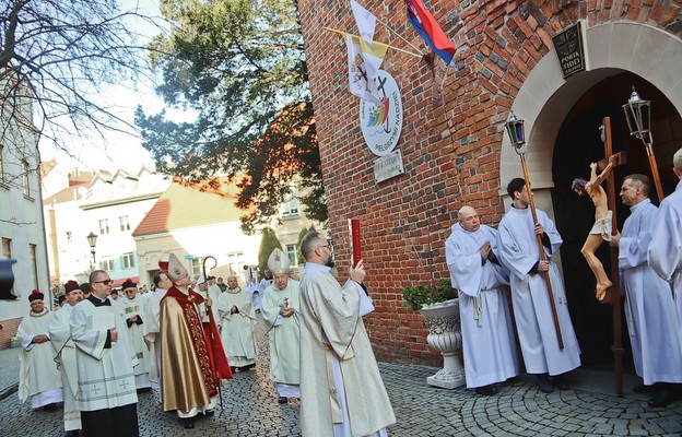 Jednym z kościołów stacyjnych w diecezji jest zielonogórska konkatedra