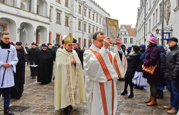 Z Zamku wyruszono do szczecińskiej katedry