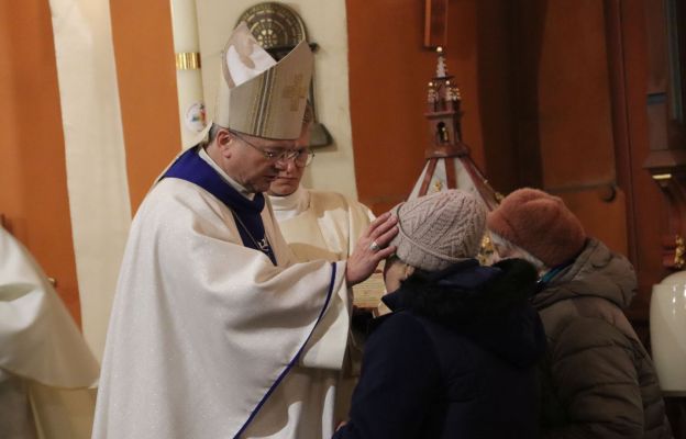 Głównym punktem obchodów była Msza św. z obrzędem namaszczenia chorych pod przewodnictwem bp. Tadeusza Lityńskiego